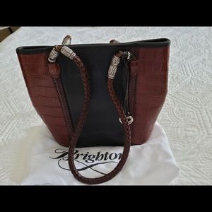 maroon/brown,black brighton purse (barely used!)